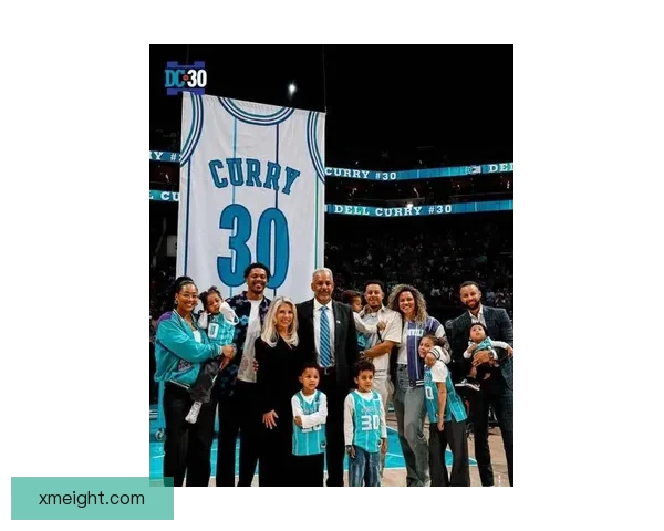 库里幽默回应离队传闻或加盟黄蜂重启30号球衣计划